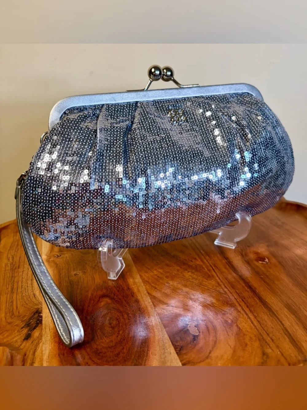 Coach Julia Silver Sequin Kiss-lock Clutch Limited Edition 44475